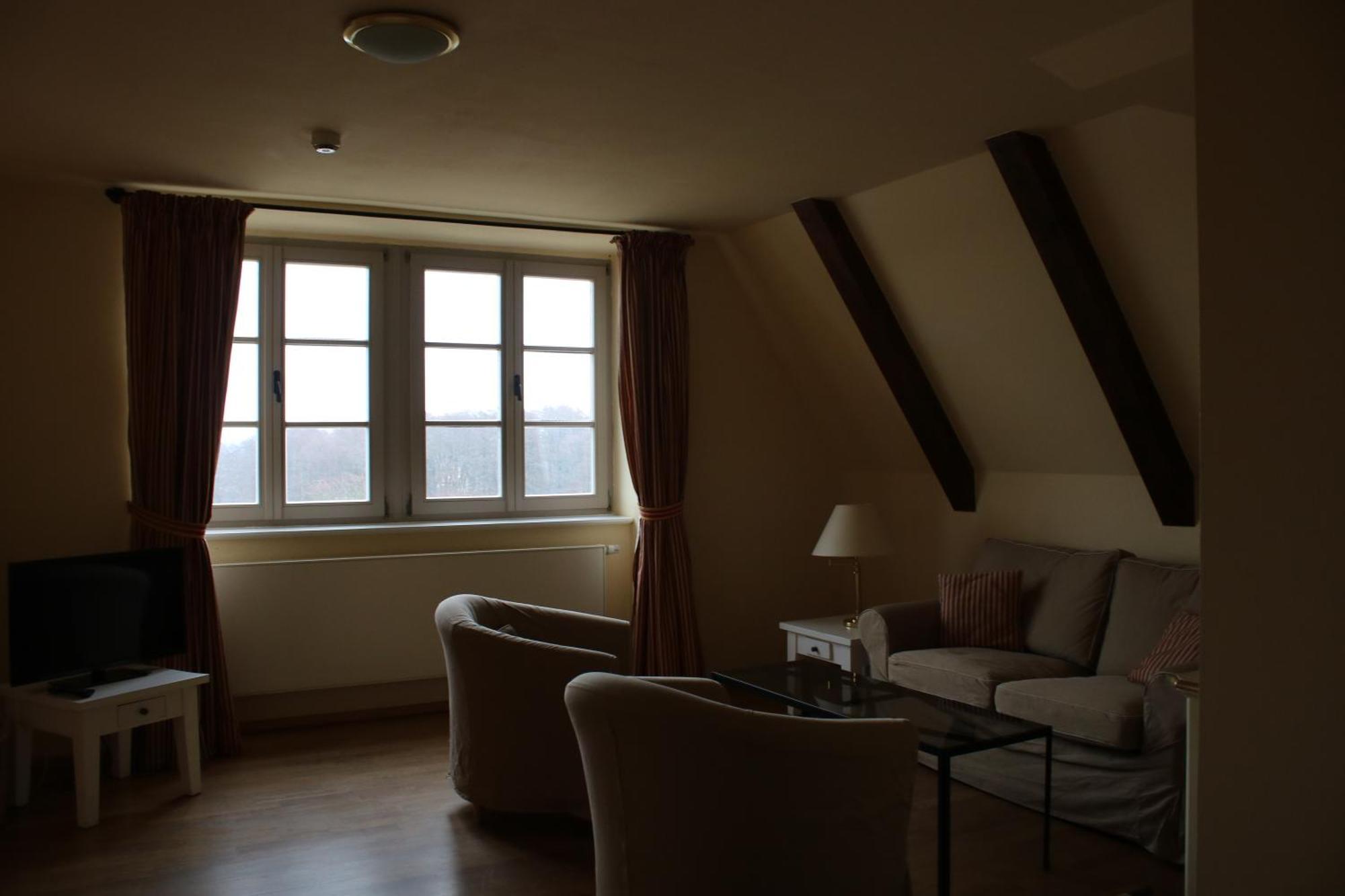 Hotel Schloss & Gut Ulrichshusen ภายนอก รูปภาพ